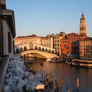 Riva Del Vin Boutique Venedig